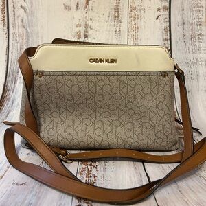 Calvin purse